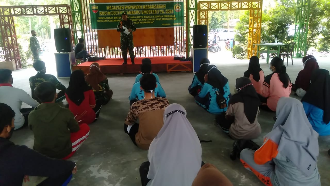 Pasiter Kodim 0301/PBR Membuka Kegiatan Wawasan Kebangsaan Kodim 0301/PBR Semester I Tahun 2021 di Alam Mayang
