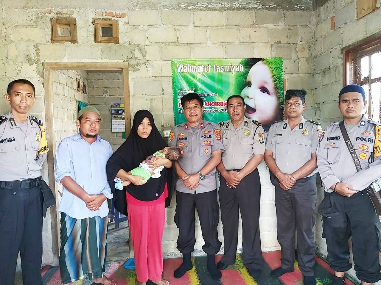 Peduli, Polsek Banjar Agung Bantu Balita Penderita Tumor Sejak Lahir