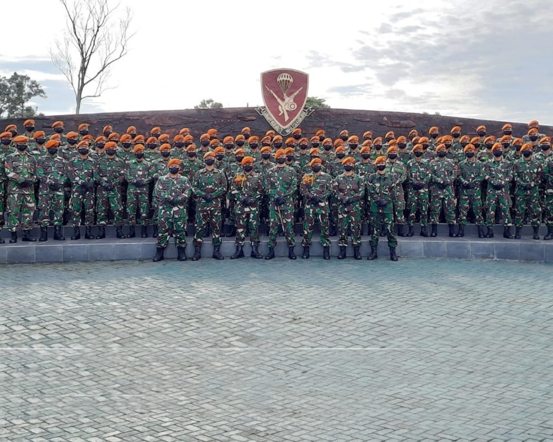Yonko 462 Paskhas Laksanakan Acara Tradisi Pengukuhan Dansimayon