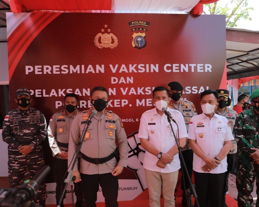 Resmikan Gedung Vaksin Center Polres Meranti, Kapolda Riau Targetkan Vaksinasi 1.000 Masyarakat Perhari