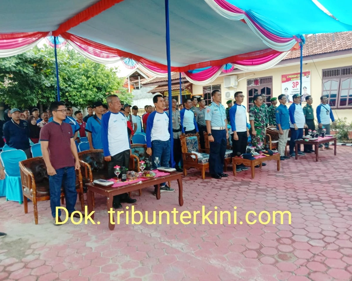 Pemkab Tubaba Beri Apresiasi Polres Tubaba Tanam 3000 bibit Pohon