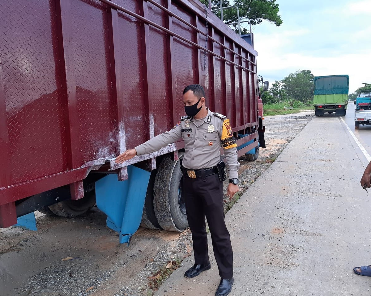Kecelakaan Maut di KM 24 Jalan Raya Rimbo Panjang, 4 Nyawa Melayang dan 1 Luka Berat