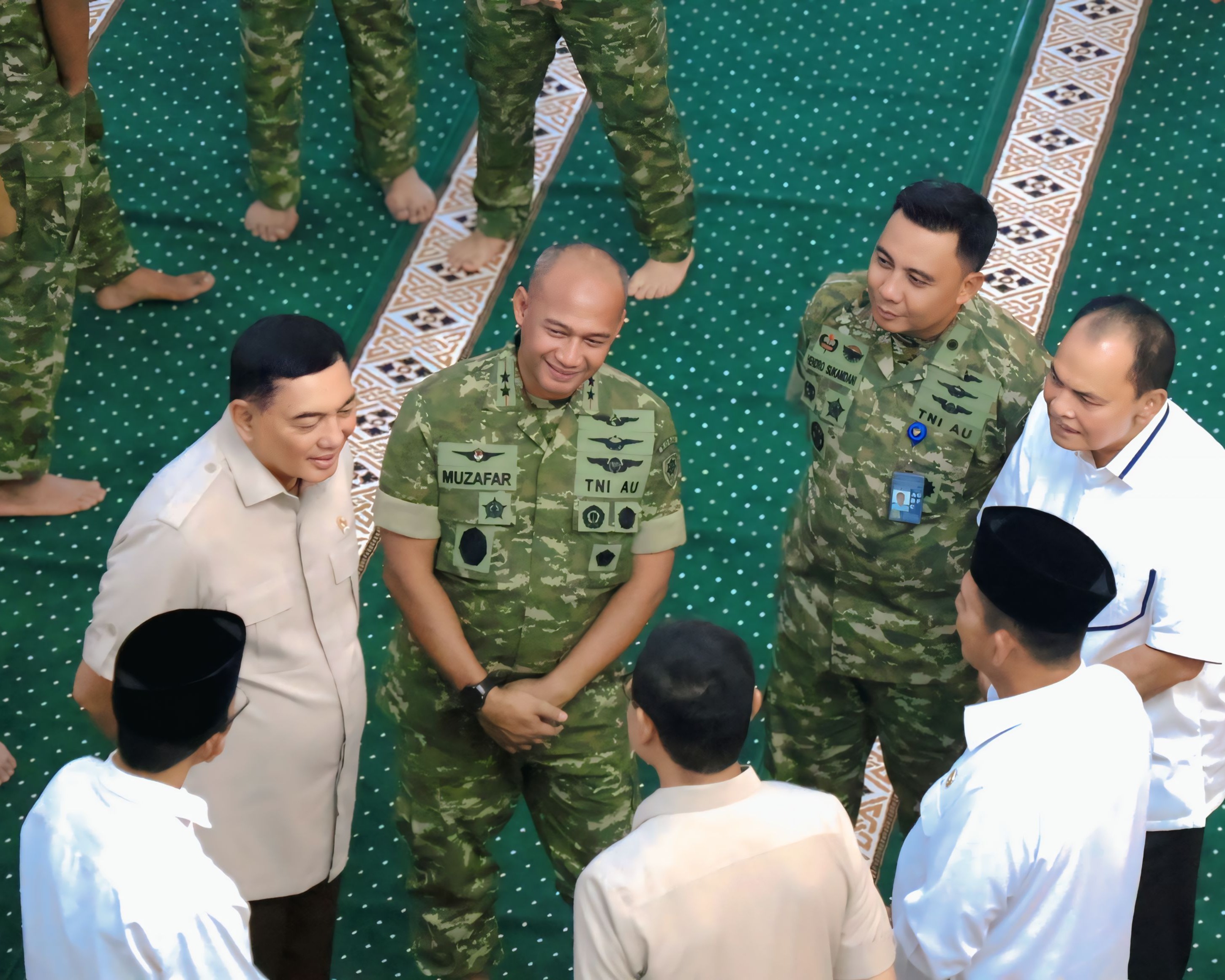 Pangkodau I Dampingi Menhan RI Resmikan Masjid Bintang Amin Angkasa Lanud Hnm