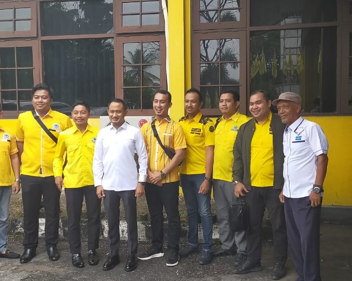 Maju Pilkada Kalteng, H Nadalsyah Datangi DPD Golkar dan Nasdem