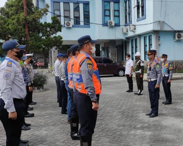 Dinas Perhubungan Riau Gelar Kegiatan Razia ODOL Gabungan di Lintas Utara Kota Dumai, Terjaring Sebanyak 213 Kendaraan