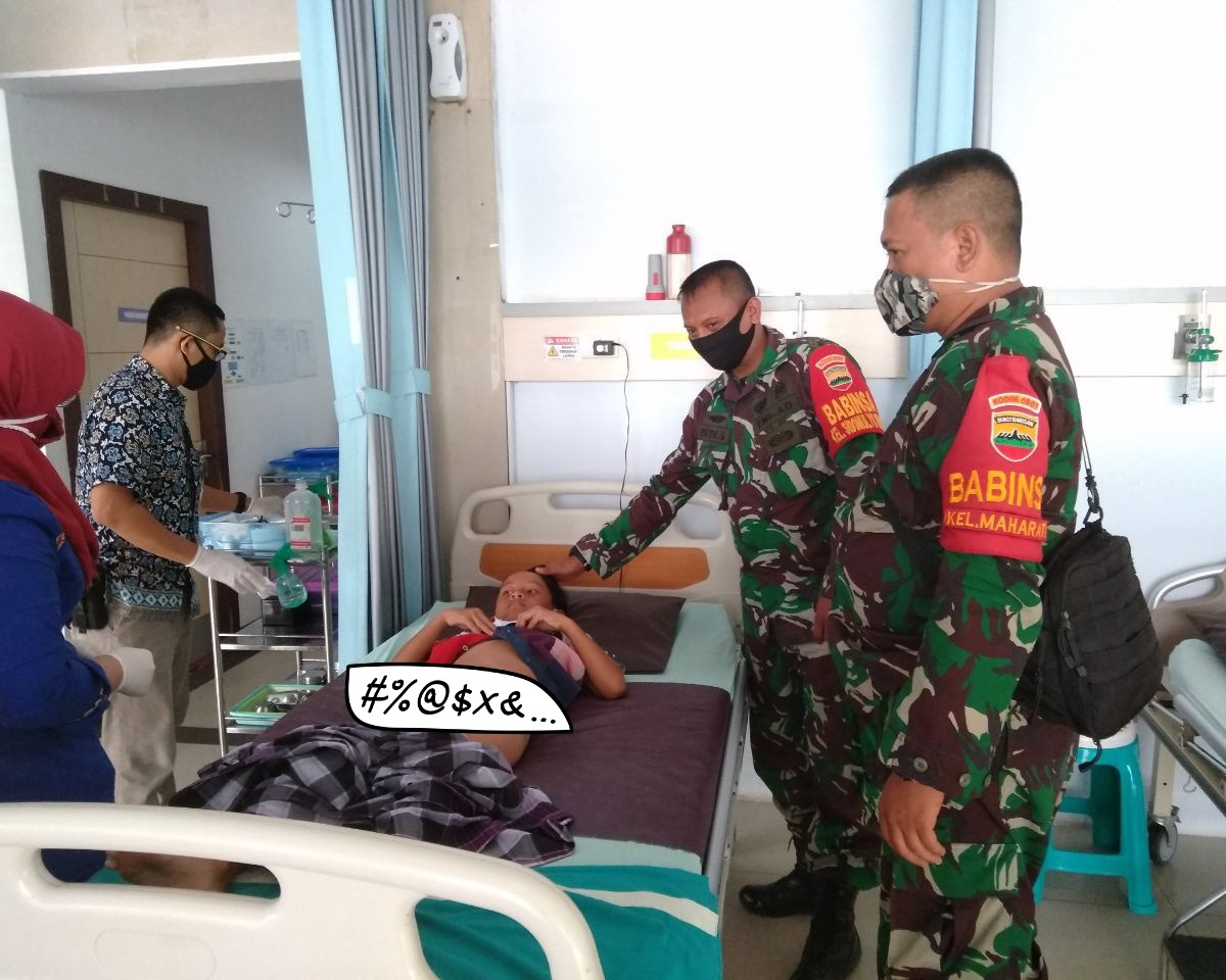 Babinsa Kodim 0301/PBR Bersama RSIA Budhi Mulya Laksanakan Sunat Gratis Untuk Warga Kurang Mampu