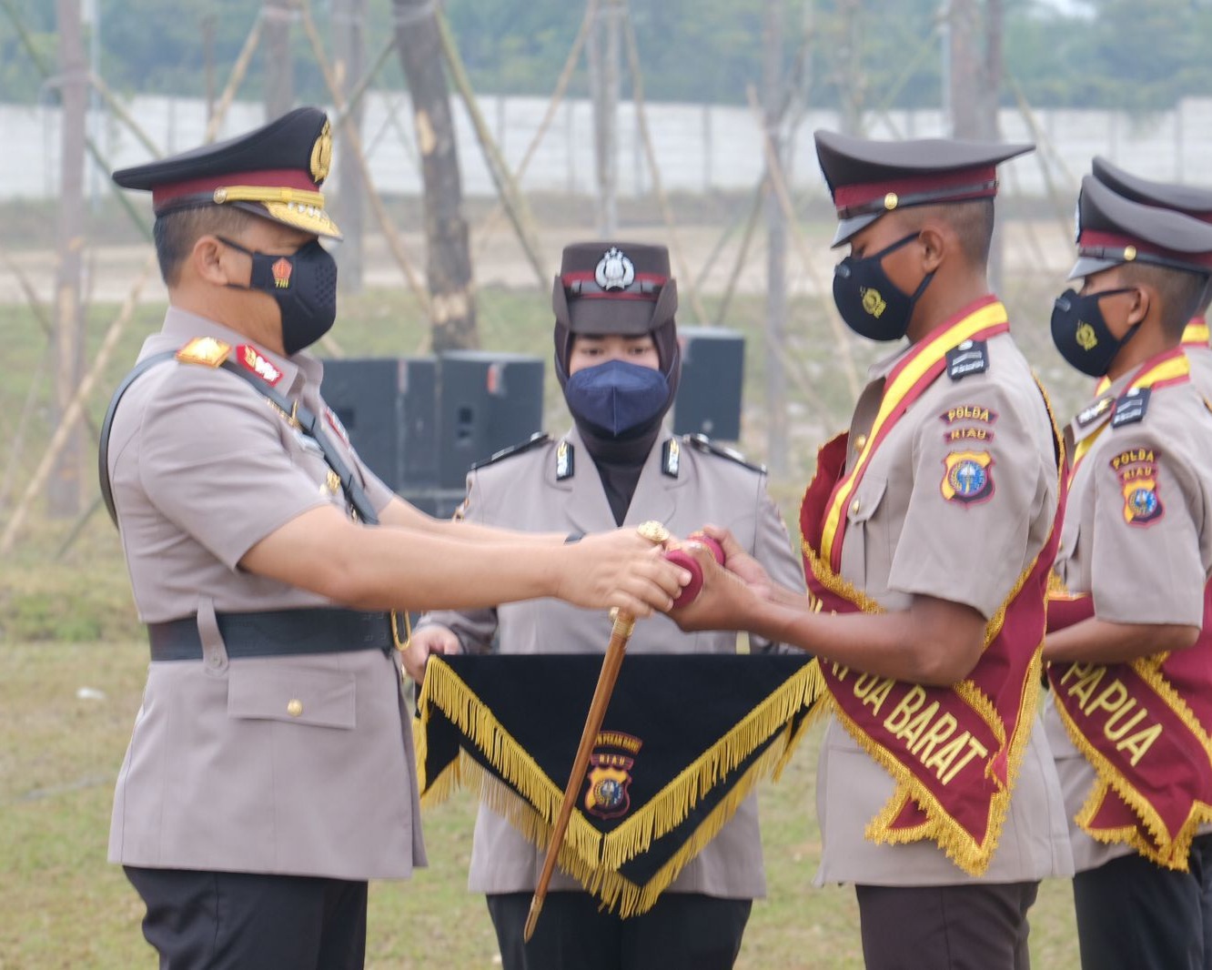 Lantik 449 Bintara Polisi, Kapolda Riau: Jadilah Polisi Yang Bermanfaat