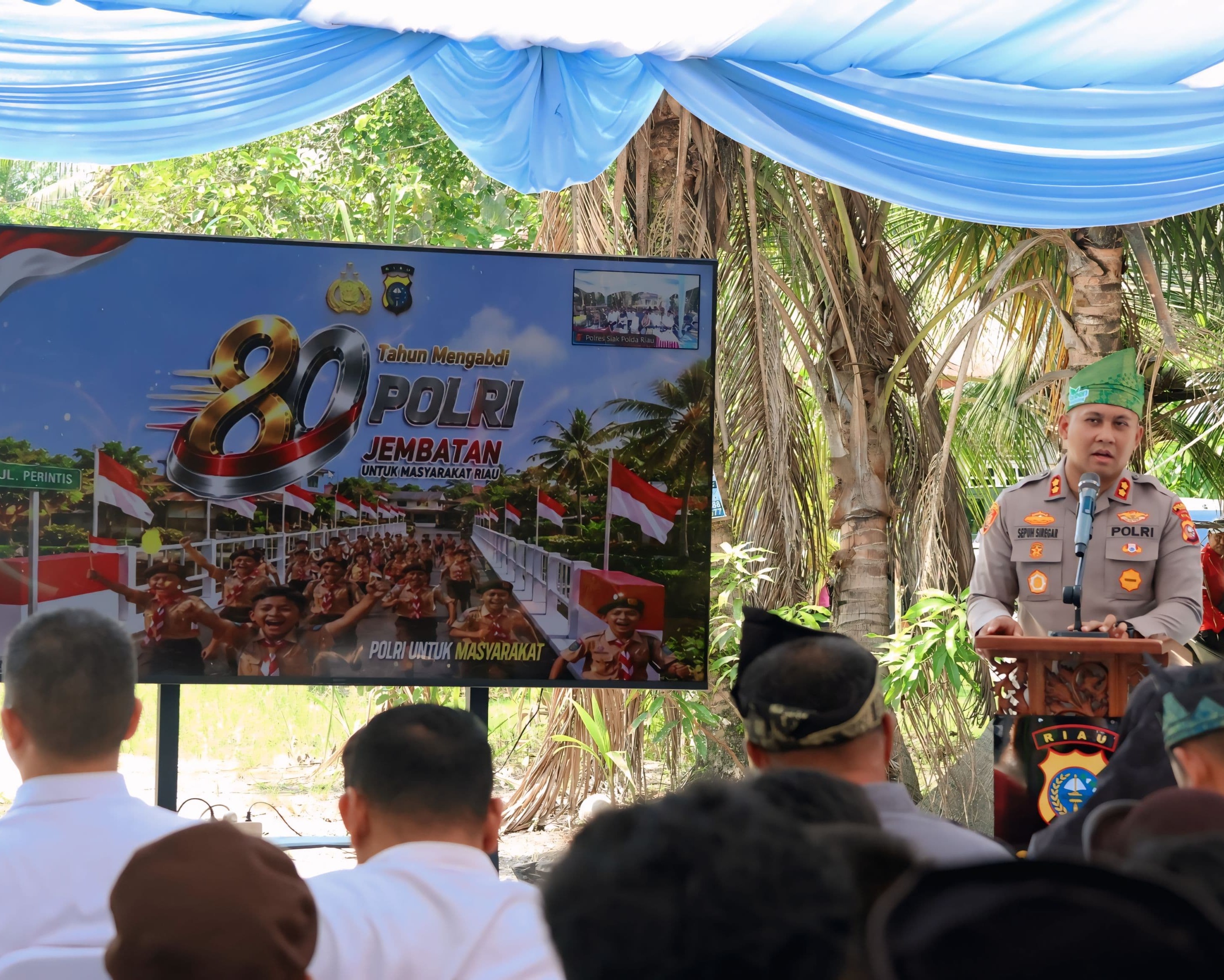Sapa Warga Siak Secara Virtual, Kapolri Resmikan 80 Jembatan Merah Putih Presisi Tahap II Polda Riau, Kapolres AKBP Sepuh Laporkan Secara Langsung Dari Lokasi