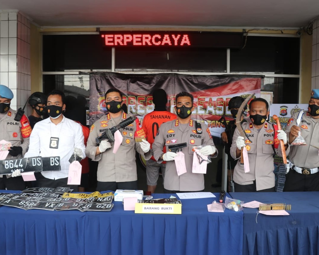 Tidak Sampai 24 Jam Polsek Balaraja Polresta Tangerang Ringkus Sindikat Pencurian Mobil Bak Terbuka