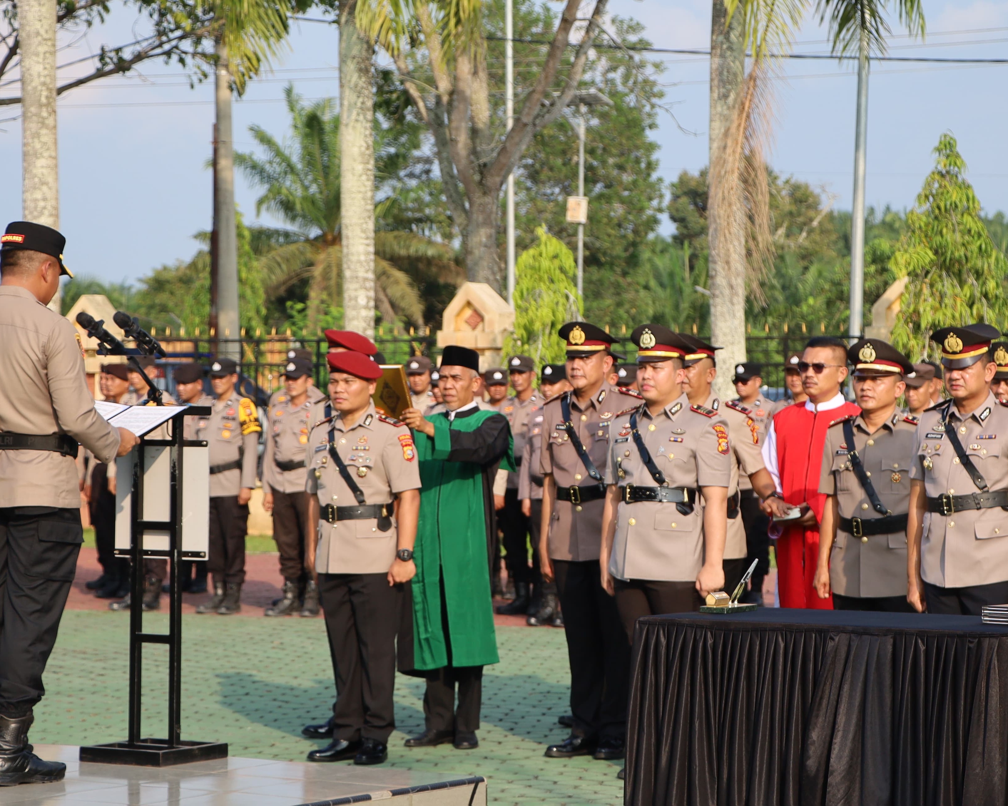Rotasi Jabatan Di Polres Siak, Kapolres Tekankan Profesionalisme Dan Pelayanan Humanis
