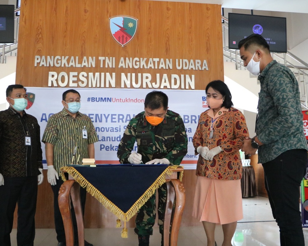 BRI Bantu Sekolah Angkasa Lanud RSN