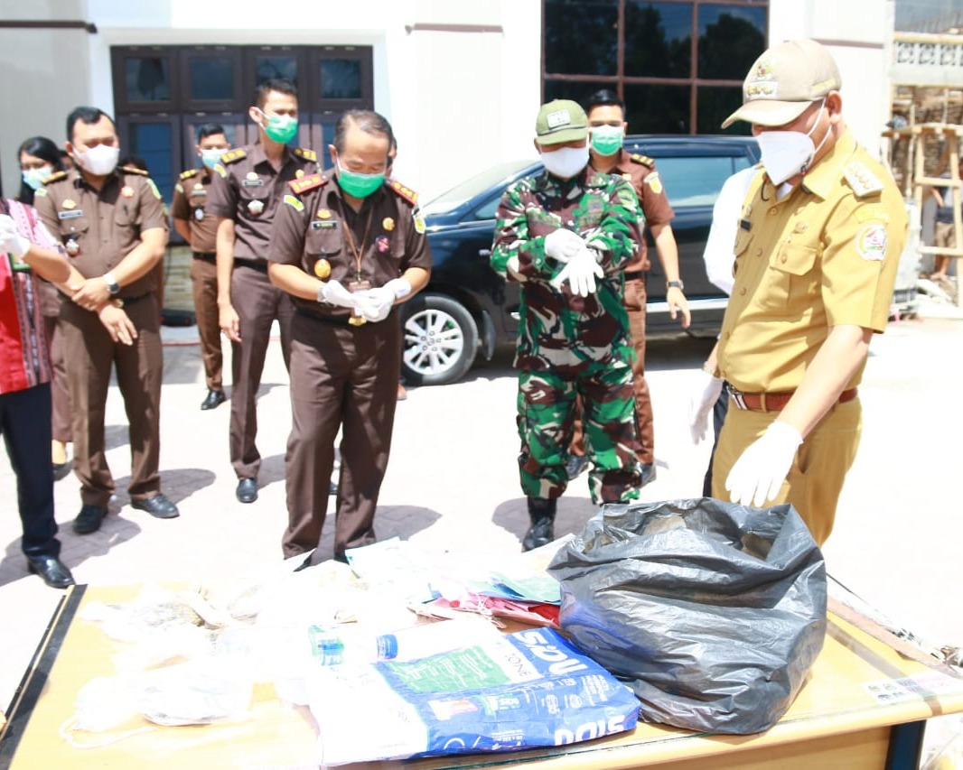 Bupati Taput Hadiri Acara Pemusnahan Barang Bukti Narkotika di Kantor Kejaksaan Tarutung