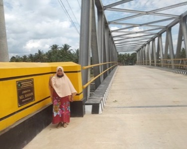 Jembatan Sei Siasam Selesai Dibangun, Kades dan Masyarakat  Rokan Timur Rohul Ucapkan Terima Kasih Kepada Gubernur Riau