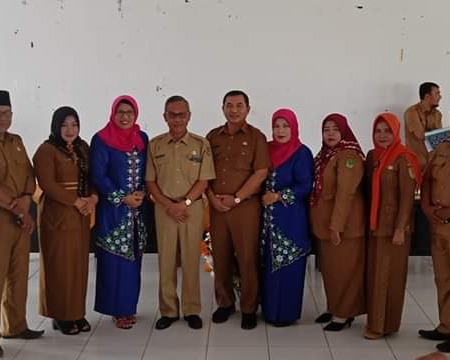 Sertijab Kepala Dinas Pendidikan dan Kebudayaan Dari H.M. Rusli Syarief, S.Sos Kepada H. Nur Hidayat, SH, MH