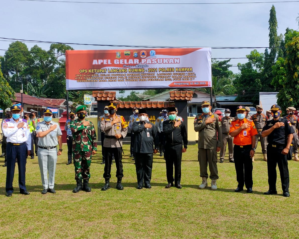 Polres Kampar Laksanakan Apel Gelar Pasukan Operasi Ketupat Lancang Kuning 2021