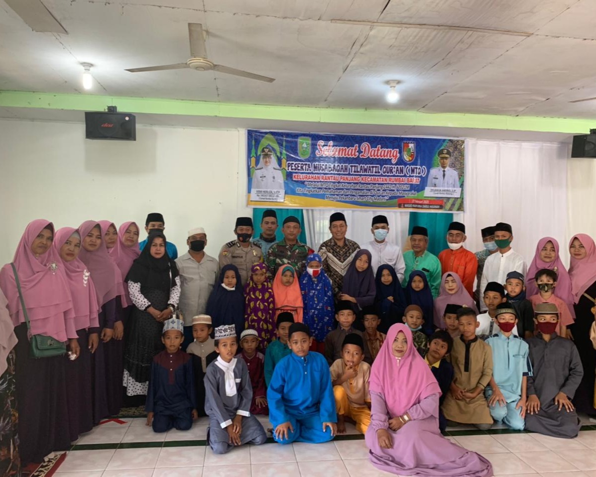 Babinsa Kodim 0301/PBR Hadiri Pelaksanaan Pembukaan MTQ Ke-V Kelurahan Rantau Panjang