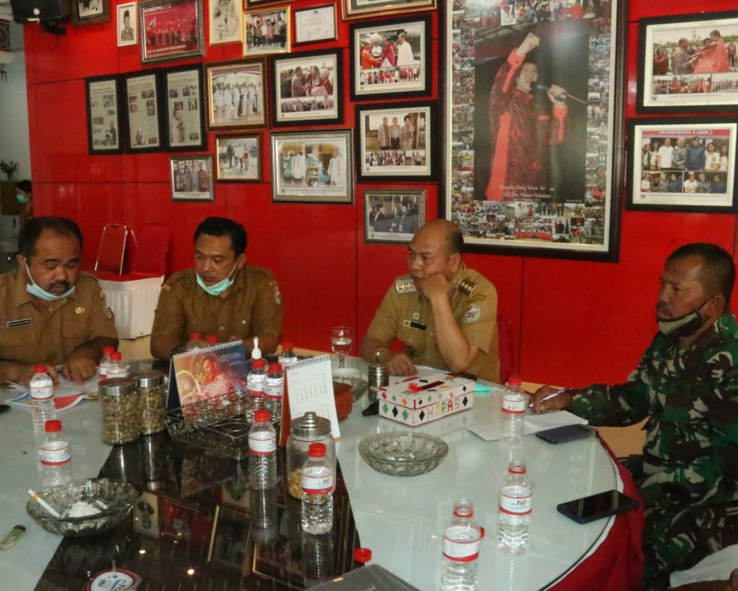 Bupati Taput Lakukan Bincang Langsung Sisir Kondisi Desa - Desa di Garoga dan Parmonangan Yang Belum Tersentuh