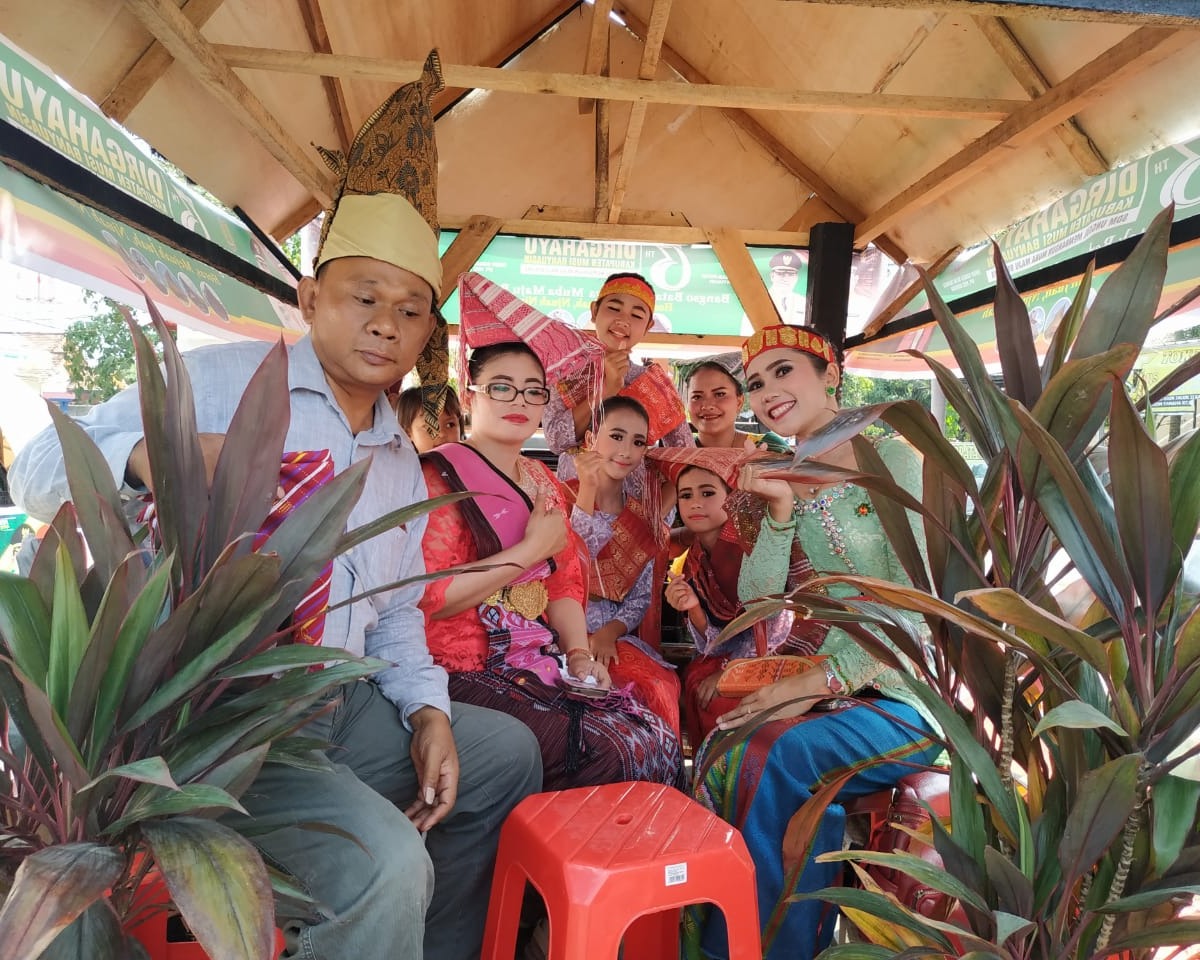 Semarak Karnaval Budaya dan Kendaraan Hias Sita Perhatian Masyarakat Muba