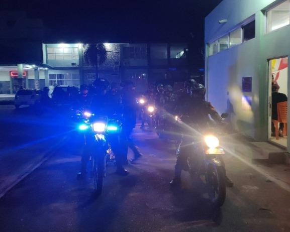 Patroli Gabungan TNI-Polri Terus Menerus Sampaikan Himbauan Prokes