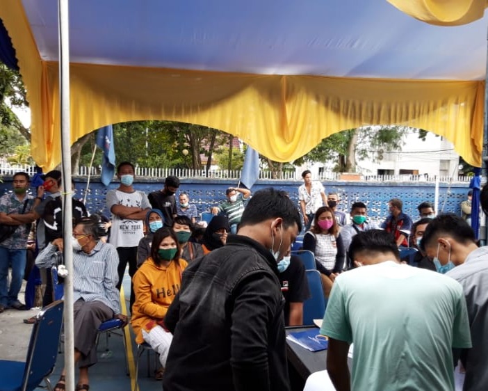Sebanyak 170 Masyarakat Ikuti Rapid Tes dan Swab Antigen Sars Covid-19 Gratis Oleh DPW Partai NasDem Riau