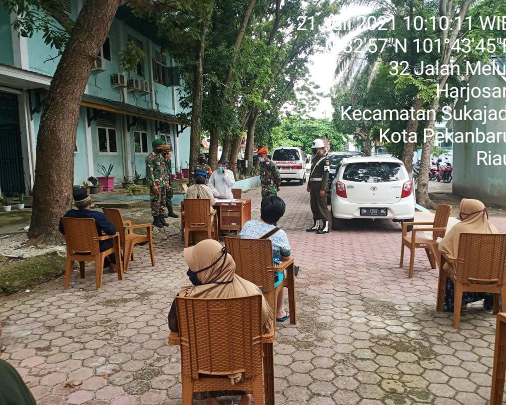 Babinsa Kodim 0301/PBR Bersama Personil Gabungan Lakukan Monitoring Pelaksanaan Test Swab PCR