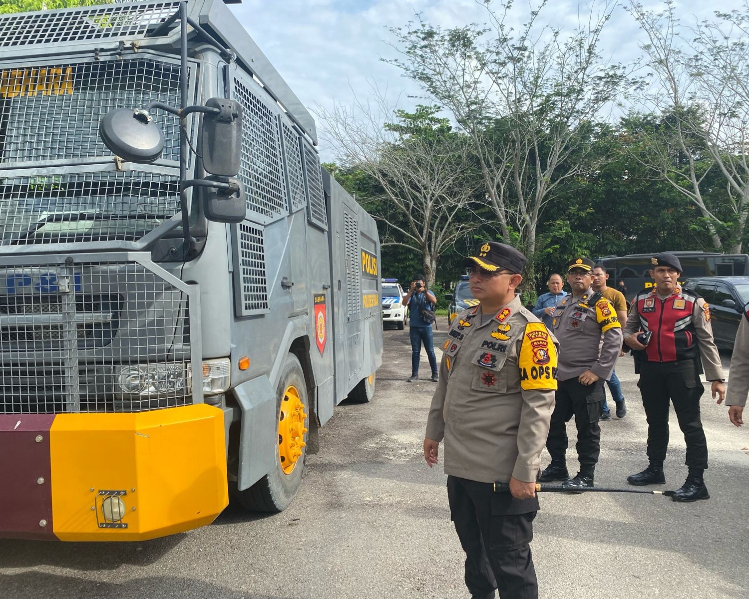 Pastikan Rapat Pleno Tingkat Kabupaten Berjalan Aman dan Lancar, Kapolres Siak AKBP Asep Sujarwadi Siagakan 150 Personil Gabungan