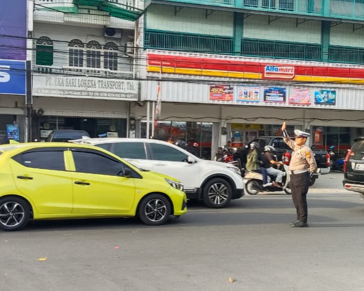Sinergi Dan Aksi Nyata Ditlantas Polda Riau: Urai Kemacetan, Edukasi Kamseltibcarlantas Dan Green Policing