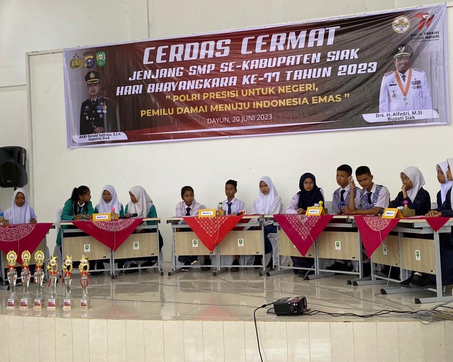 Polres Siak Gelar Cerdas Cermat Tingkat SMP Sederajat Se-Kabupaten Siak Meriahkan Hari Bhayangkara Ke-77 Tahun 2023