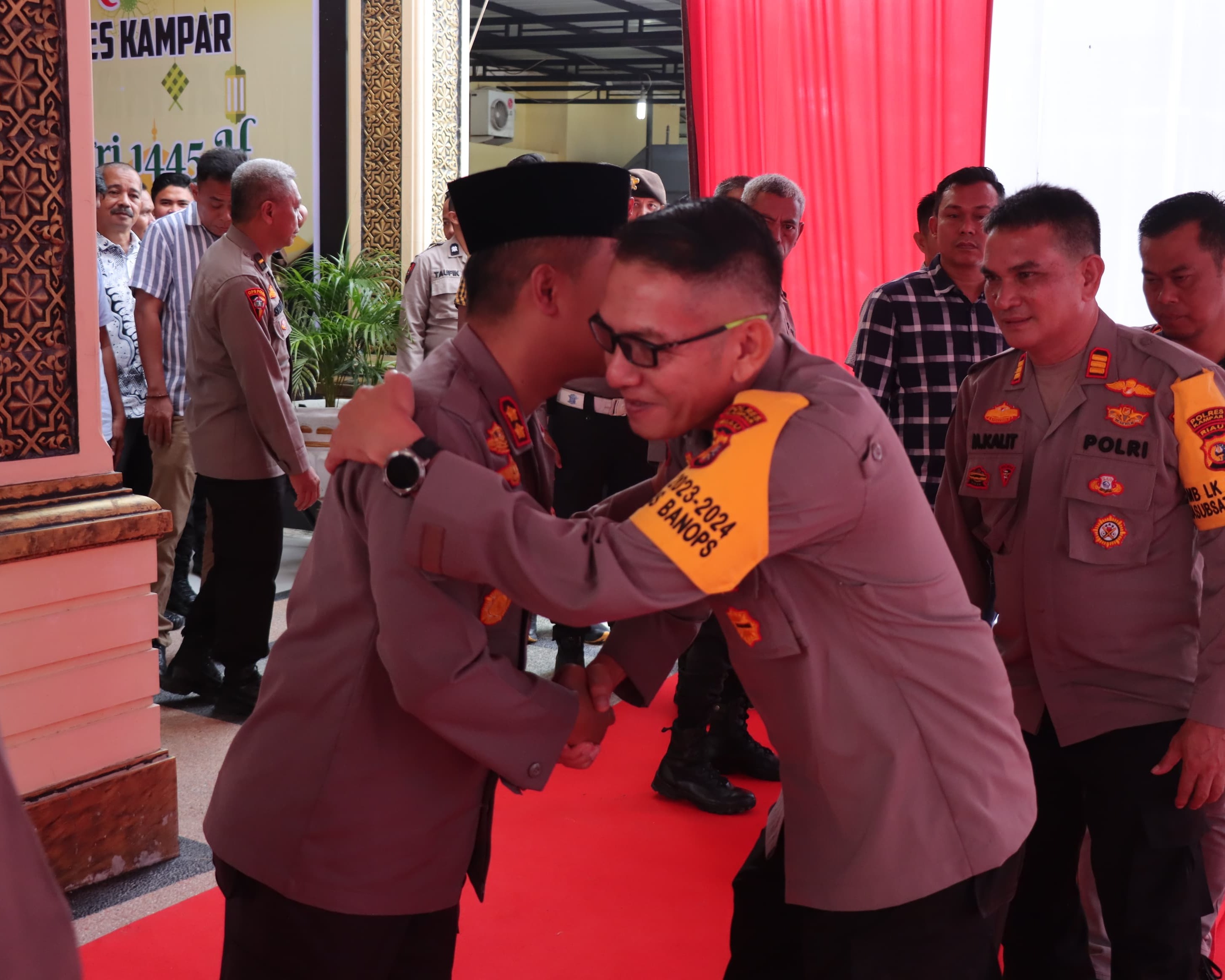 Kapolres Gelar Halal Bihalal Keluarga Besar Polres Kampar Dalam Rangka Hari Raya Idul Fitri 1445 H Tahun 2024
