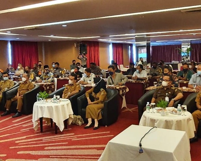 Kapolresta Pekanbaru Jalin Silaturahmi Bersama Para Tokoh Di Kecamatan Payung Sekaki