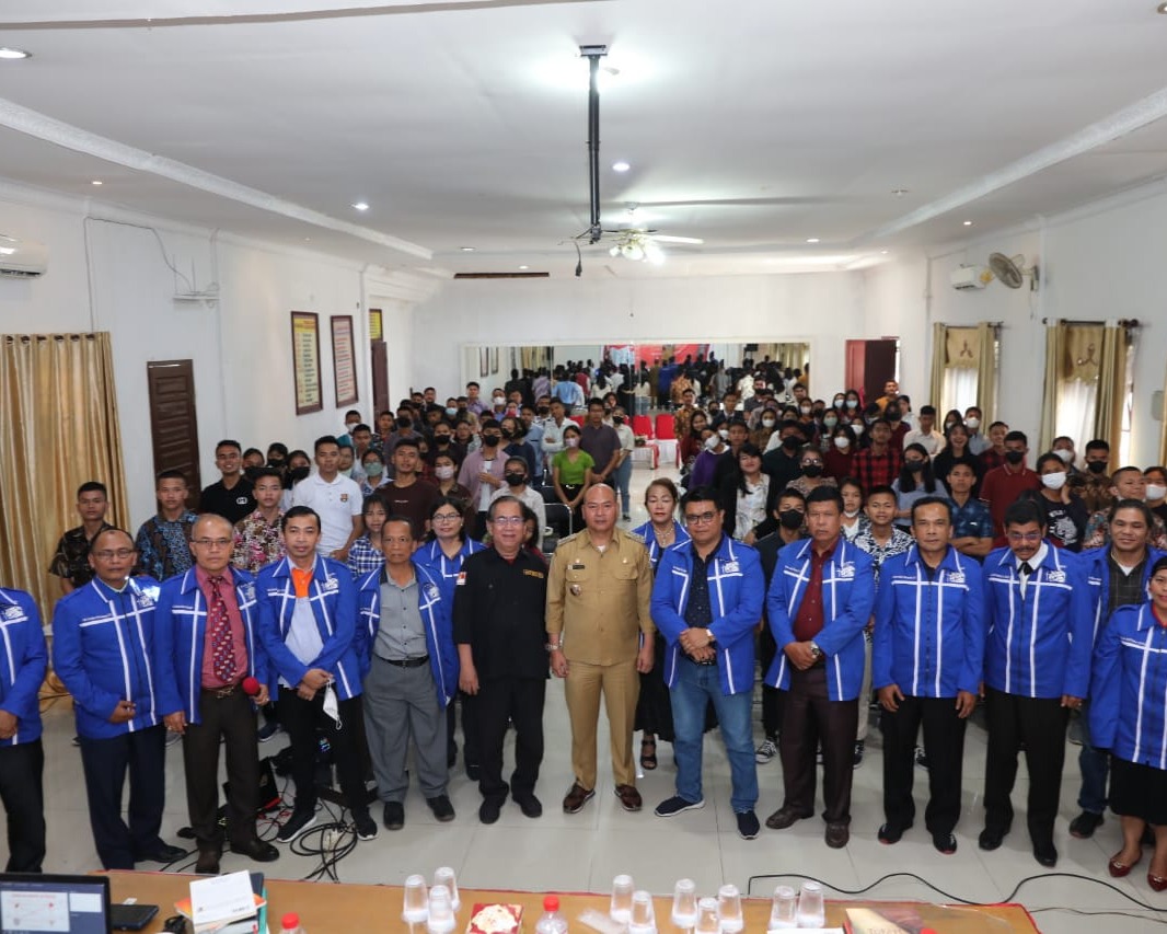 Tingkatkan Minat Baca, Bupati Nikson Nababan Resmi Buka Pelatihan Baca Sangat Cepat Pemuda Gereja Se-Tapanuli Utara