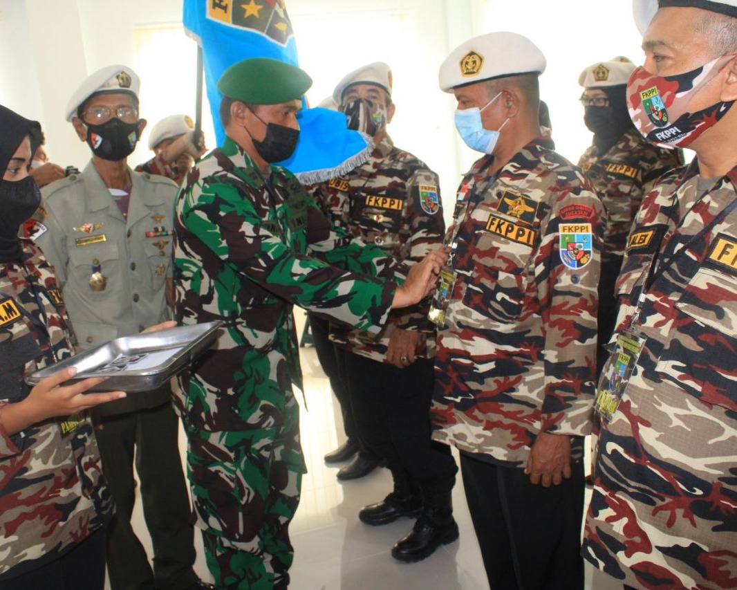 Kaur Komsos Kodim 0301/PBR Membuka Pelantikan Rayon KB FKPPI Se-Kota Pekanbaru