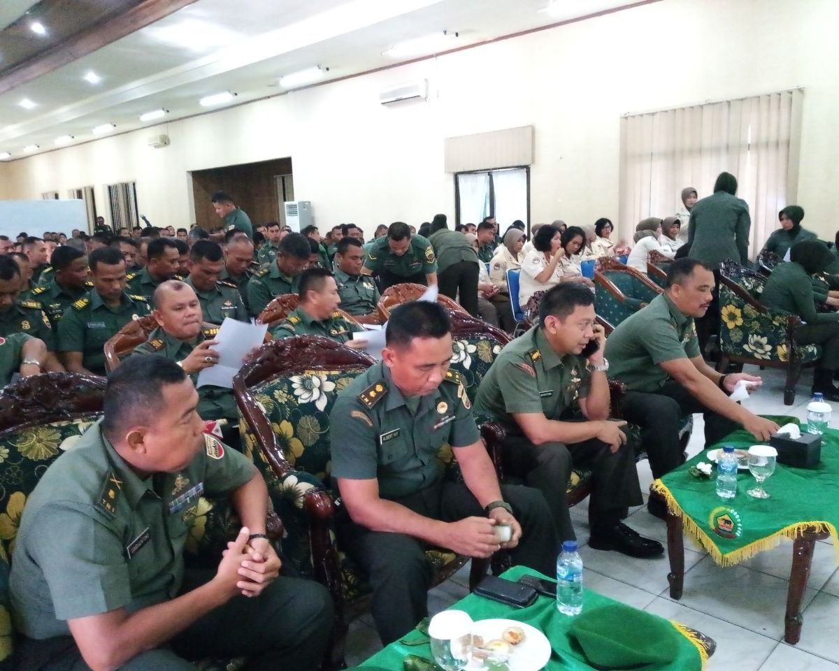 Prajurit Kodim 0301/Pekanbaru Ikuti Acara Sosialisasi KPR Swakelola TWP TNI AD Oleh PT. Panji Mulia Properti