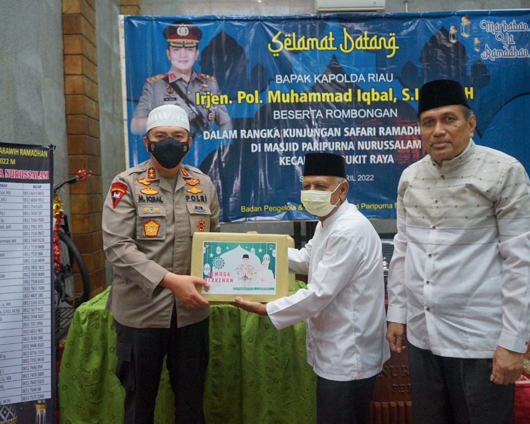 Safari Ramadhan Di Masjid Nurussalam, Kapolda Riau Irjen Pol M Iqbal Yakini Silaturahmi Mudahkan Tugas Polisi