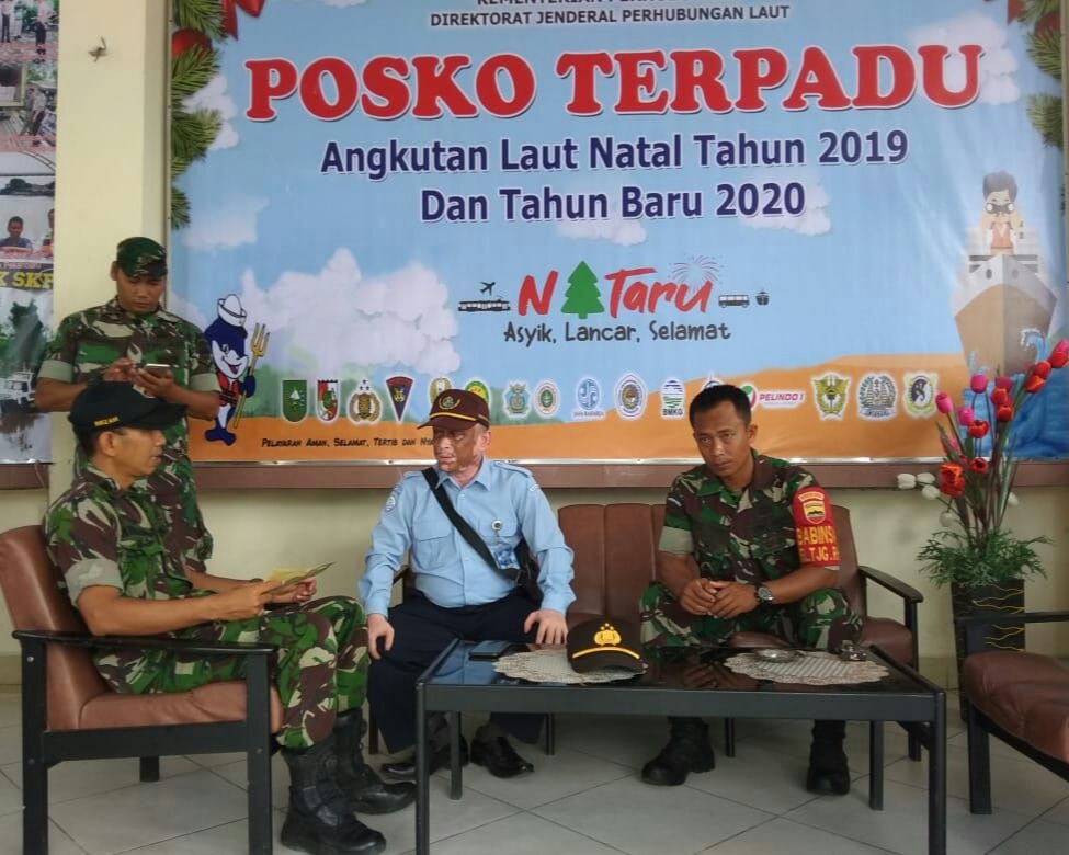 Pasi Ops Kodim 0301/Pekanbaru Bersama Kabag Ops Polresta Pekanbaru Laksanakan Peninjauan Pos Pam Nataru