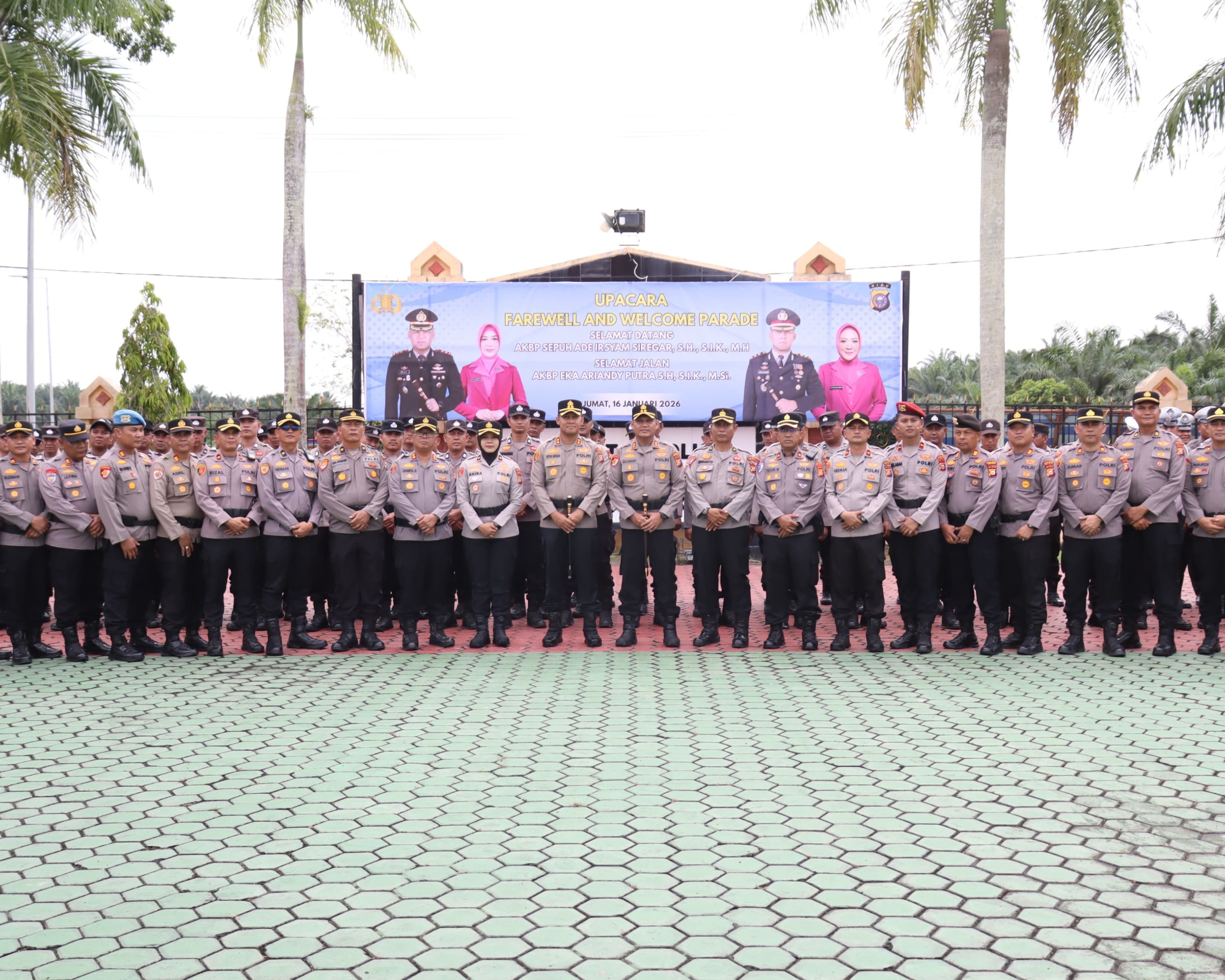 Serah Terima Jabatan Kapolres Siak, AKBP Eka Ariandy Putra Pamit, AKBP Sepuh Ade Irsyam Siregar Siap Mengemban Tugas Baru