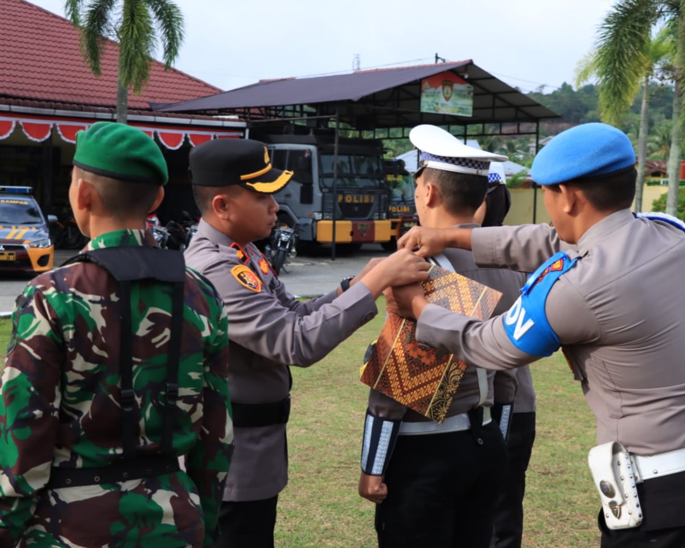 Polres Kampar Laksanakan Apel Gelar Pasukan Operasi Patuh Lancang Kuning 2023