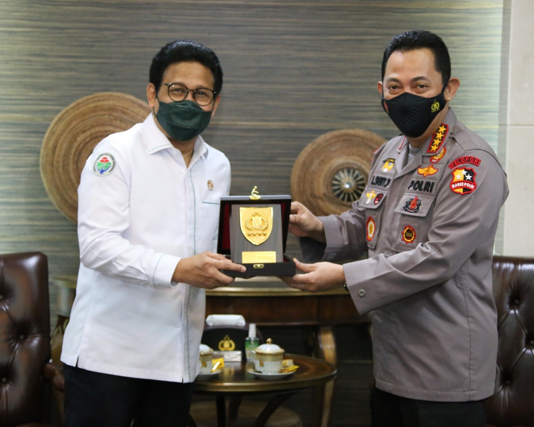 Audiensi Dengan Mendes PDTT, Kapolri Pastikan Pendampingan Edukasi Dana Desa