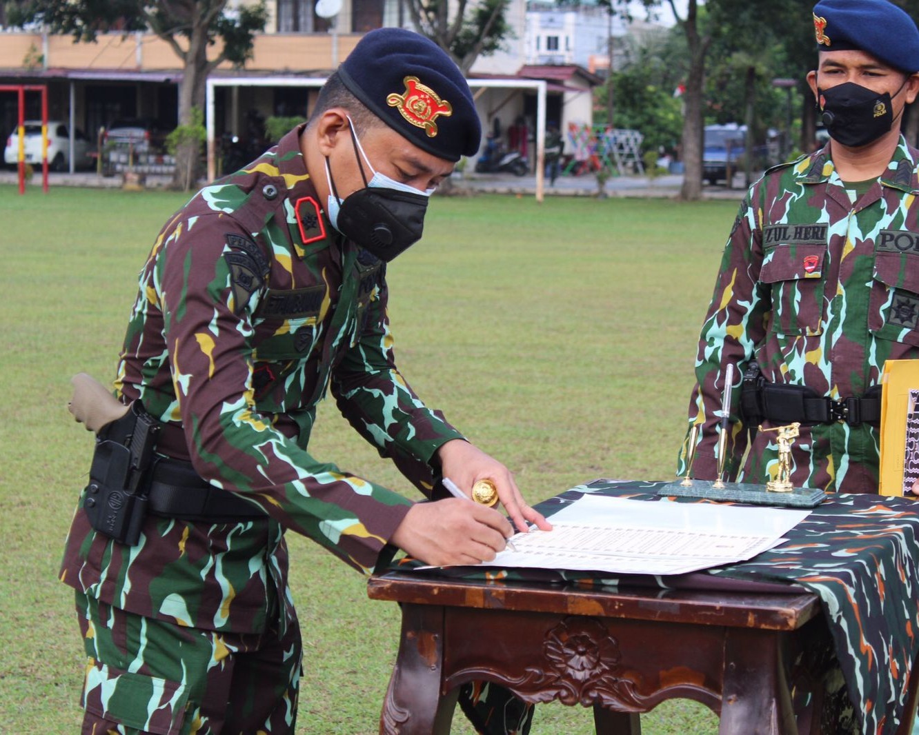 Dansat Brimob Polda Riau Pimpin Upacara Penyerahan Jabatan Danyon A Pelopor