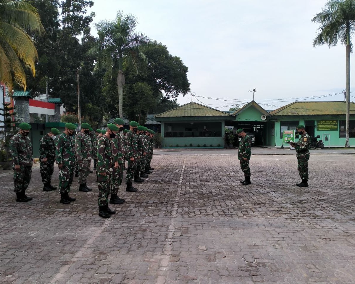 Personil Kodim 0301/PBR Gelar Apel Siaga Dalam Rangka Menyambut Hari Raya Idul Fitri 1442 H Tahun 2021