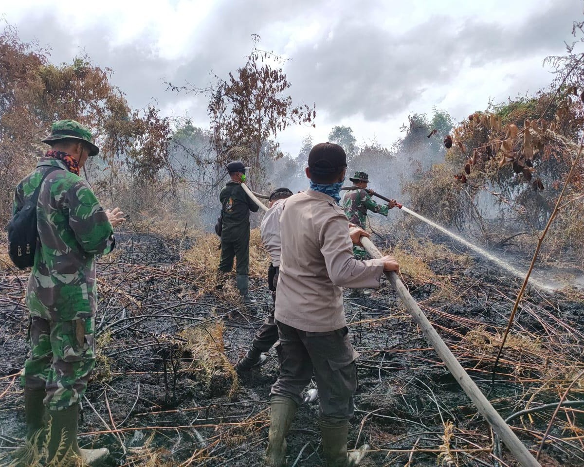 Kapolda Riau Akan Berikan Reward Pin Emas, Bagi Jajaran dan Warga Relawan Karhutla, Yang Berhasil dan Serius Tangani Karhutla di Provinsi Riau