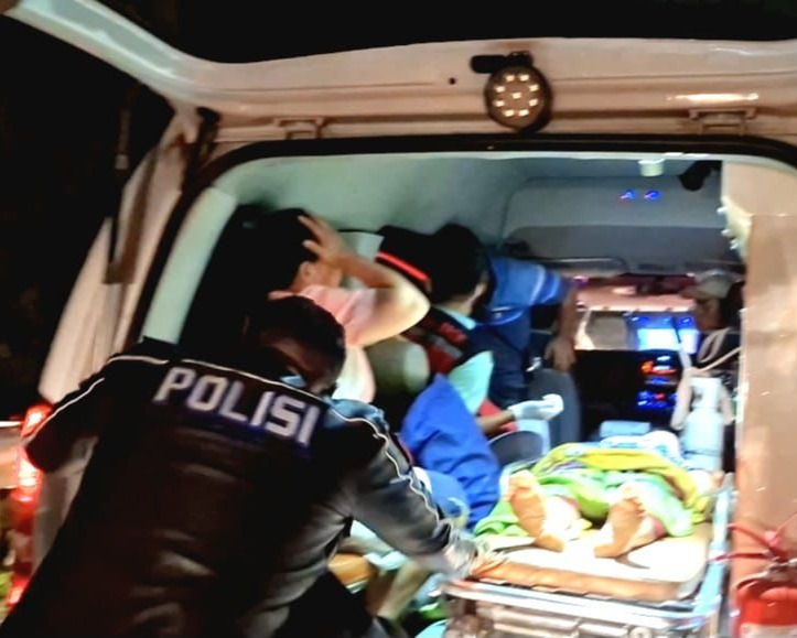 Dramatis, Satuan PJR Ditlantas Polda Riau Kawal Ambulans Pasien Kritis, Berhasil Tiba Tepat Waktu