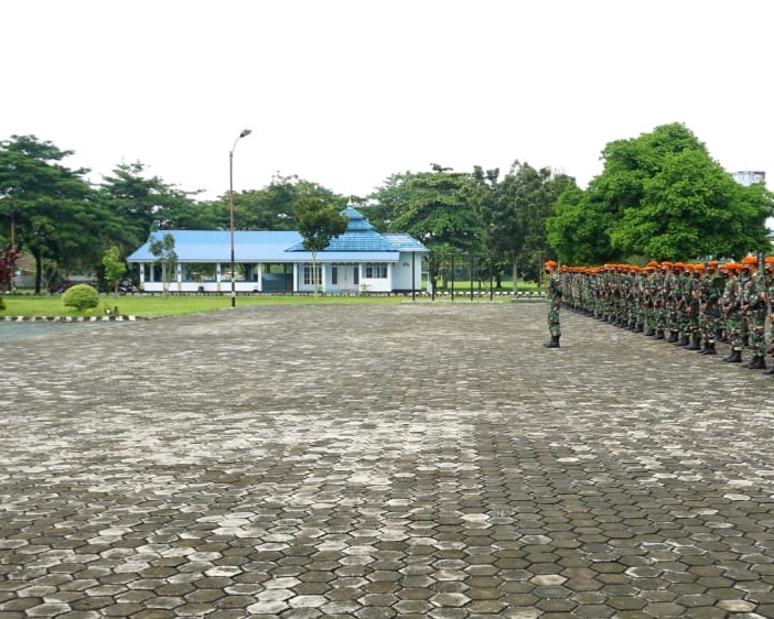 Danyonko 462 Pimpinan Apel Pelepasan Penugasan Satpamwal Denma Mabes TNI