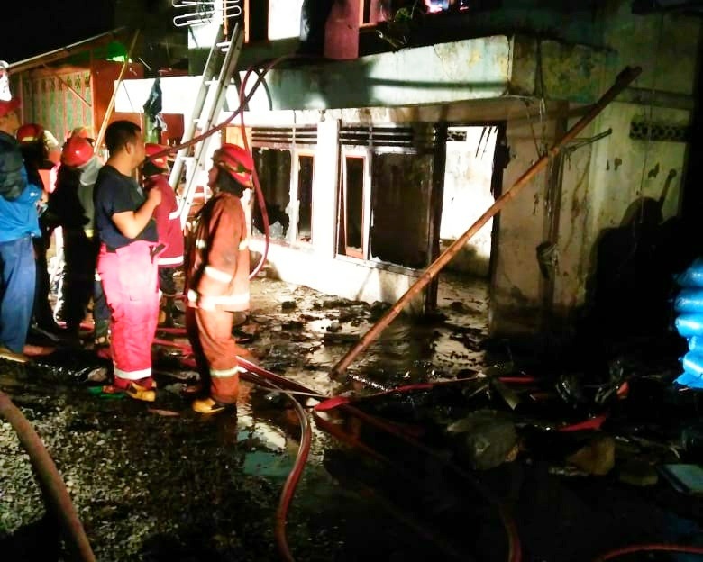 Lupa Matikan Api, Rumah Warga Cepiring Kendal Dilalap Sijago Merah