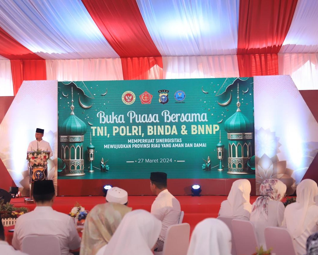 Sinergi TNI-Polri, Polda Riau Gelar Acara Silaturahmi, Ceramah Agama dan Buka Puasa Bersama, HUT Ke-44 Yayasan Kemala Bhayangkari, 'Ayahku Bukan Sekedar Ayah Biasa'