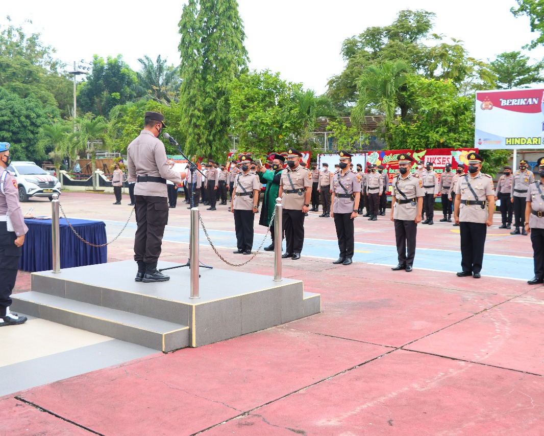 Kapolres INHU Pimpin Upacara Sertijab Dua PJU dan Dua Kapolsek
