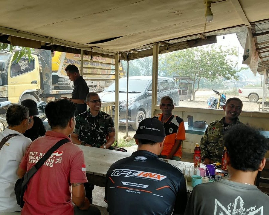 TNI Perkuat Penanganan Karhutla, Tim Sosialisasi Kodau I Edukasi Warga