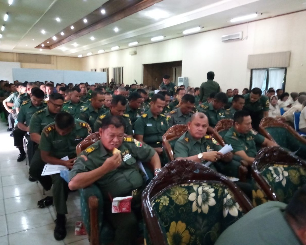 Prajurit Kodim 0301/Pekanbaru Ikuti Acara Sosialisasi KPR Swakelola TWP TNI AD Oleh PT. Panji Mulia Properti