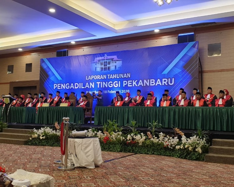 Kasdim 0301/Pekanbaru Hadiri Acara Laporan Tahunan Pengadilan Tinggi Pekanbaru