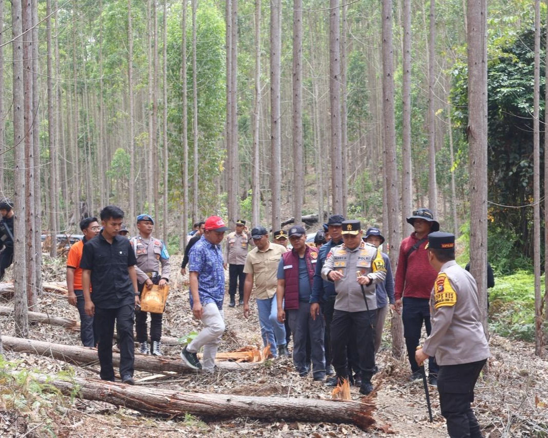 Sambangi Lokasi Pembunuhan Gajah, Kapolda Riau Tegaskan Scientific Crime Investigation dalam Pengusutan Kasus
